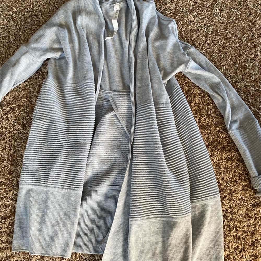 Lulu lemon cardigan size 4